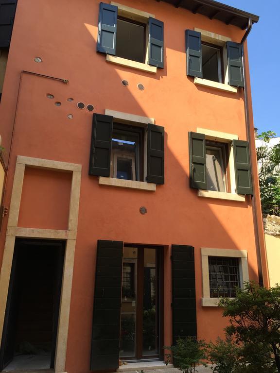 L'Angolino Nascosto Verona Zimmer foto